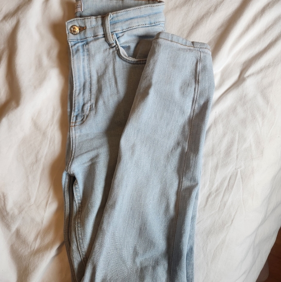 Size 8 jeans from zara - Picture 1 of 5